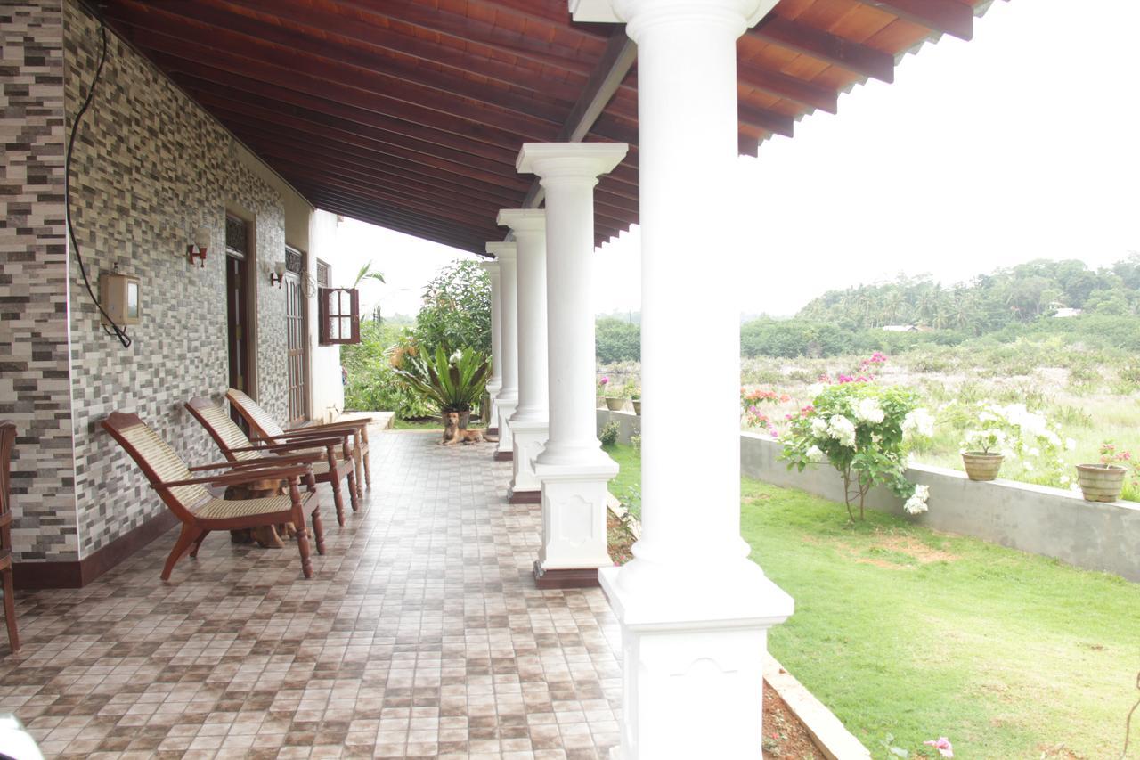 Deutsche Villa Hikkaduwa Luaran gambar