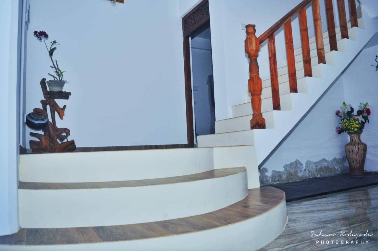 Deutsche Villa Hikkaduwa Luaran gambar
